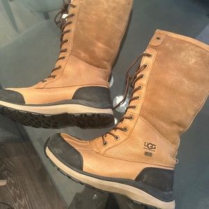 UGG Adirondack lll Tall aboot